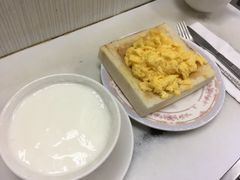 炒蛋多士-澳洲牛奶公司(佐敦店)
