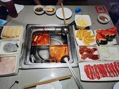 -海底捞火锅(关山保利店)