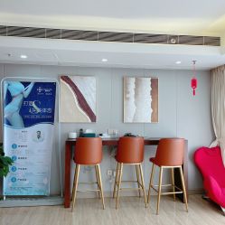 -Mamom club 慢会所(爱丁堡店)