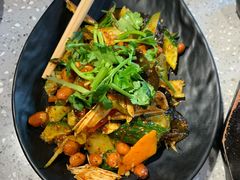 拌花菜-吉力烤鳗