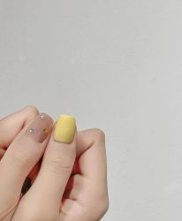 -灰姑娘美甲美睫馆