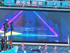 -欢乐水魔方水世界