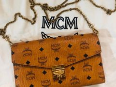 -MCM(比斯特上海购物村店)