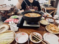 -猫爷的腔调·黔小馆(交大医学住宅区店)