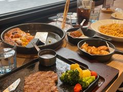 -必胜客(上海华谊新所店)