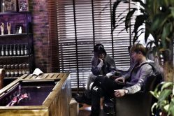 -鳌首刺青纹身 穿孔饰品店