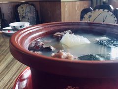 冬瓜绿豆炖排骨-百年神厨·地道川菜(清江西路店)