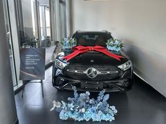 -天津波士信达奔驰4S店(卫津南路店)