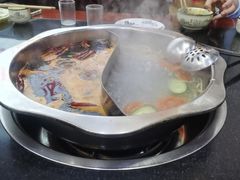 -重庆楊門机场老火锅(20年老店两路总店)