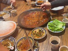 -旧街市鲜货老火锅(大光路店)