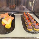 这夜只想喝酒，不想说话