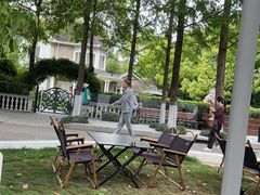 -J Create城市露营咖啡·简餐·宠物(上海动物园店)