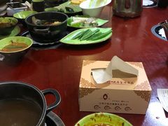 -一叶一世界•素食餐厅(环球中心店)