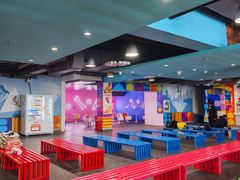 -乔波室内滑雪场