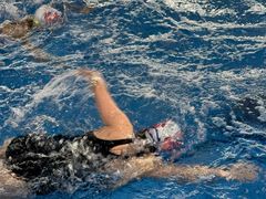 -奥龙堡游泳馆(广纸店)