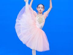 -西安小天鹅艺术团(曲江Alice店)