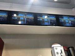-蛙两只美蛙鱼头火锅(恒茂店)