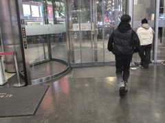 -虹桥艺术中心
