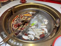 -欠火锅·水牛毛肚·团建聚餐·生日宴(何山路店)