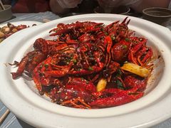 -肥肥虾庄·金牌油焖大虾(杨园滨江时代walk店)