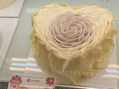 -花花卷卷·鲜食蛋糕(泉屋店)