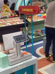 -奈尔宝家庭中心·亲子餐厅(北京东坝万达店)