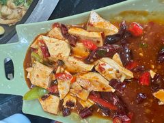 -北京龙庆四季香农家饭庄·灶台鱼·碳烤虹鳟鱼(龙庆峡店)