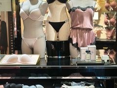 -Victoria's Secret(杭州湖滨银泰in77店)