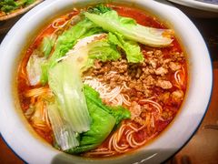 重庆小面-缪氏川菜(深圳北站缤果空间店)