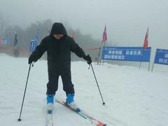 -大别山南武当滑雪场