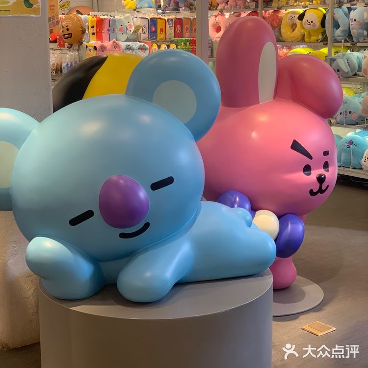 老牌网红LINE FRIENDS依然火爆🔥