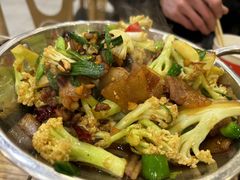-江城燕子大排档(江汉路步行街店)