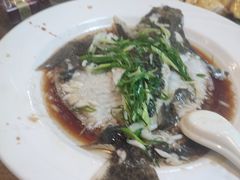 -正宗鸡饭粤香酒家(朱村店)