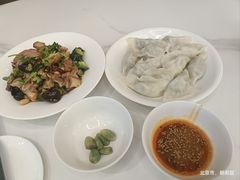 -东方饺子王(新奥购物中心店)