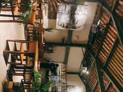-喜洲吧·江畔老船厂·庭院餐厅(喜临院店)