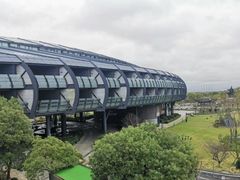 -上海滴水湖皇冠假日酒店