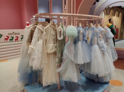 -奈尔宝家庭中心·亲子餐厅(北京东坝万达店)