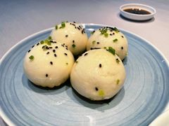 生煎馒头-屋里厢上海菜馆