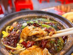 -山城欢现炒食堂(上海城店)