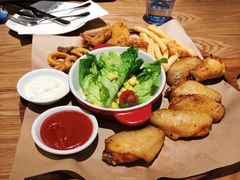 -必胜客(百联又一城店)
