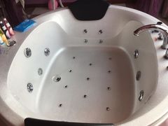 -天鹅恋主题酒店(光谷广场步行街店)