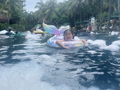 -三亚湾海居铂尔曼度假酒店
