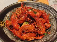-肥肥虾庄·金牌油焖大虾(杨园滨江时代walk店)