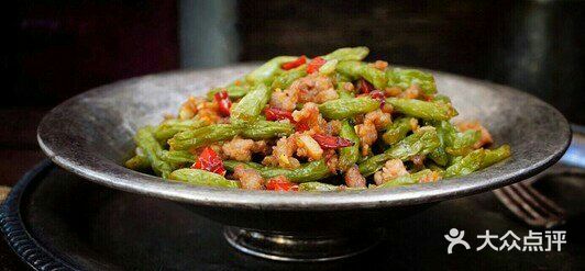 超级简单的干煸四季豆来了，好吃又方便