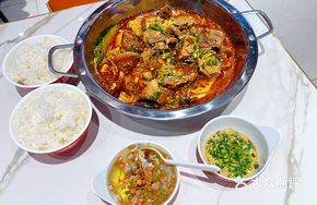 Zhen Wuming's Special Roast Duck in Spicy Sauce