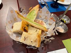 -青岛香格里拉·鱼跃地中海西餐厅