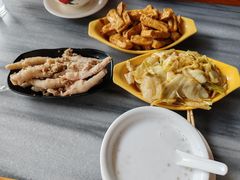 -黄师奶甜品店