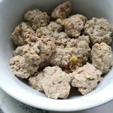 牛心菜搭配自制鲜肉小丸子，简单容易做