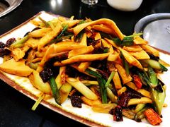 -瑞杰烧烤店·24小时营业(山东路店)