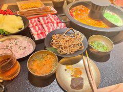 -晓宇重庆火锅(西安荟聚店)